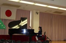 BL-20111212-04.jpg