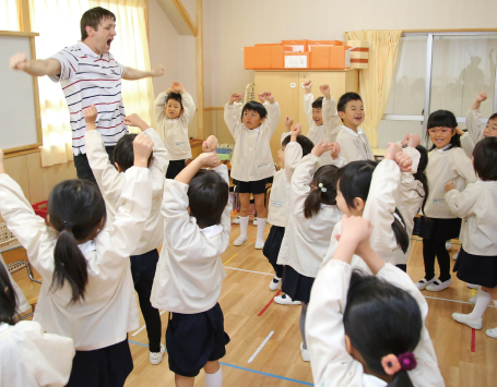 心の自由で活きる集団教育